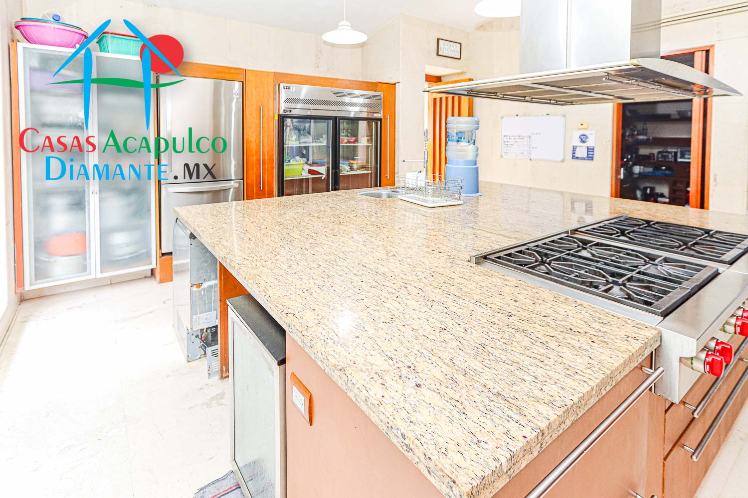 Villa Portofino - Cocina antes de Otis 2